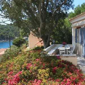  Holiday home Blue Note House
